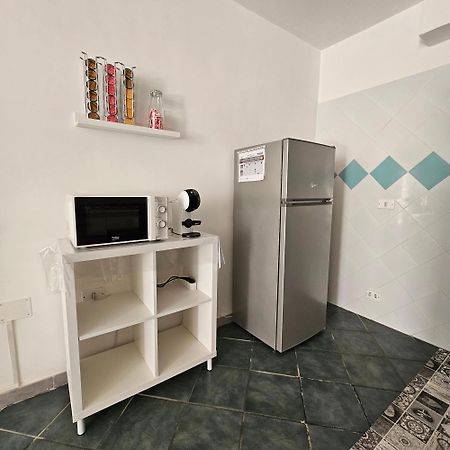 Casa Vacanze Afea Torre Dell'Orso Salento Puglia Exterior photo